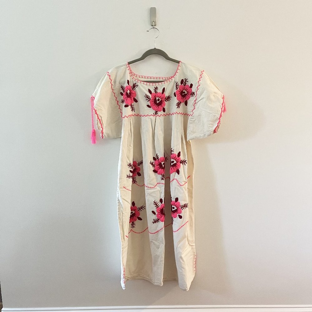 Vintage Mexican Embroidered Dress